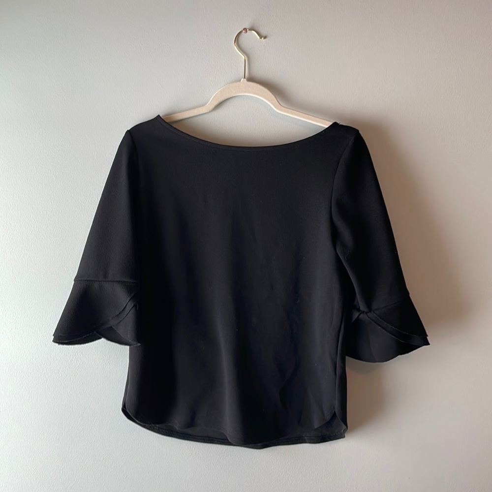 Black 3/4 flare sleeves blouse